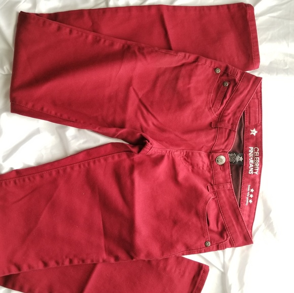 Red jeans - Picture 1 of 1